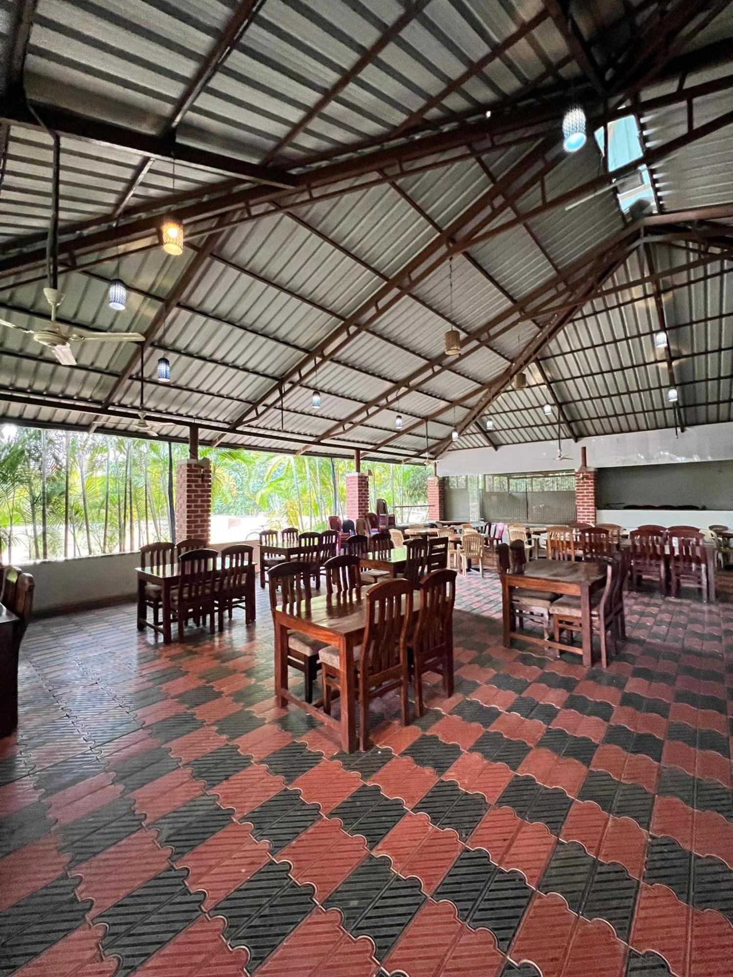 Plumeria Resort Kushālnagar 외부 사진