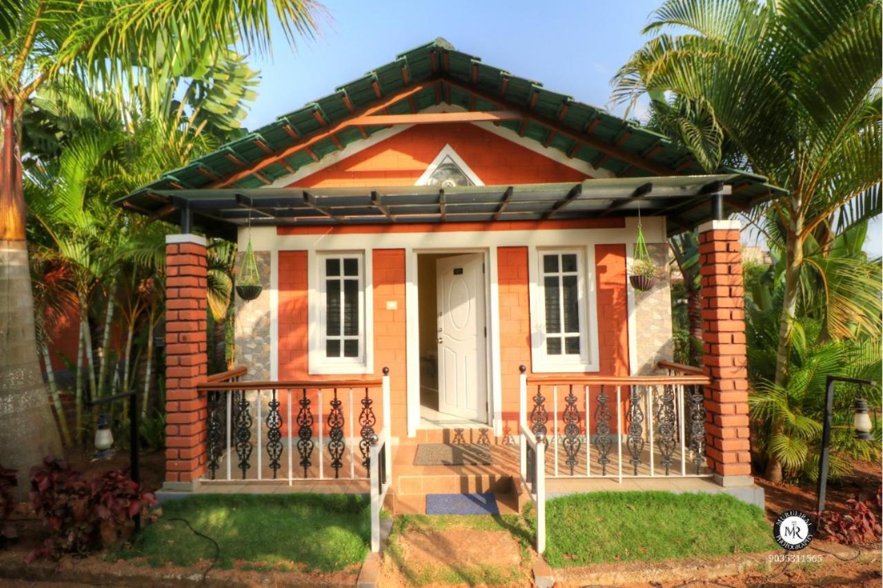 Plumeria Resort Kushālnagar 외부 사진